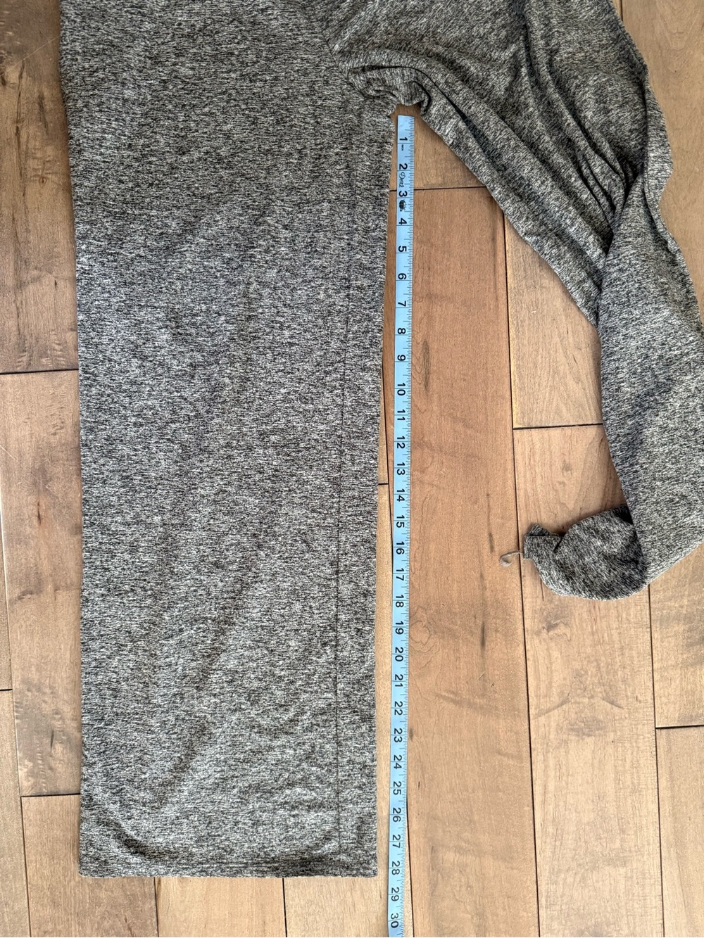 Vuori Halo Essential Wideleg Pant - Short - Picture 3 of 5